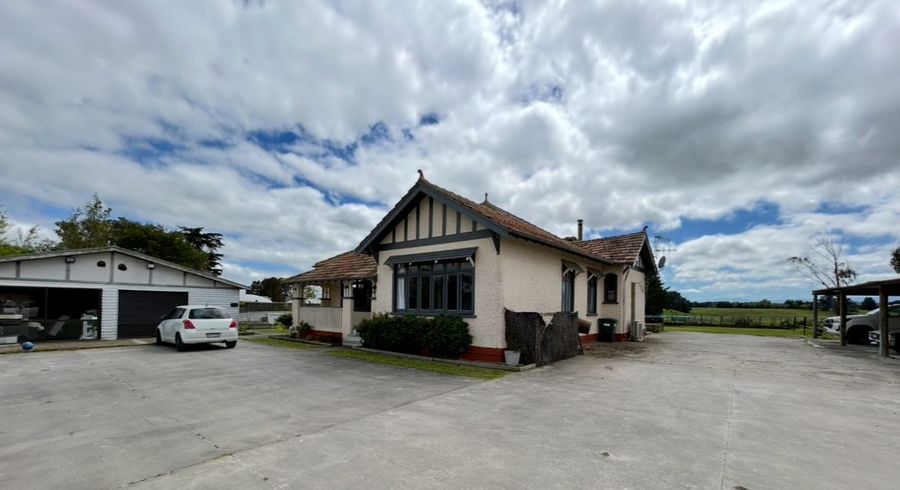  at 814 Roberts Line, Bunnythorpe, Palmerston North