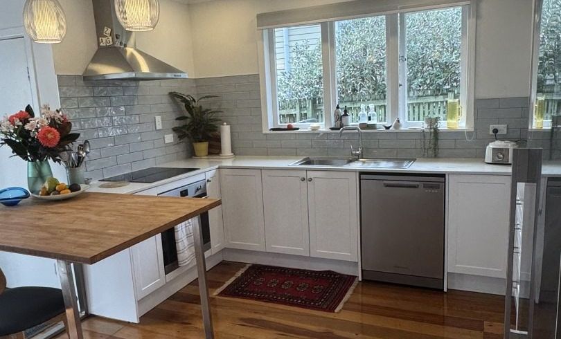  at 1/245 Sturges Rd, Henderson, Waitakere City, Auckland