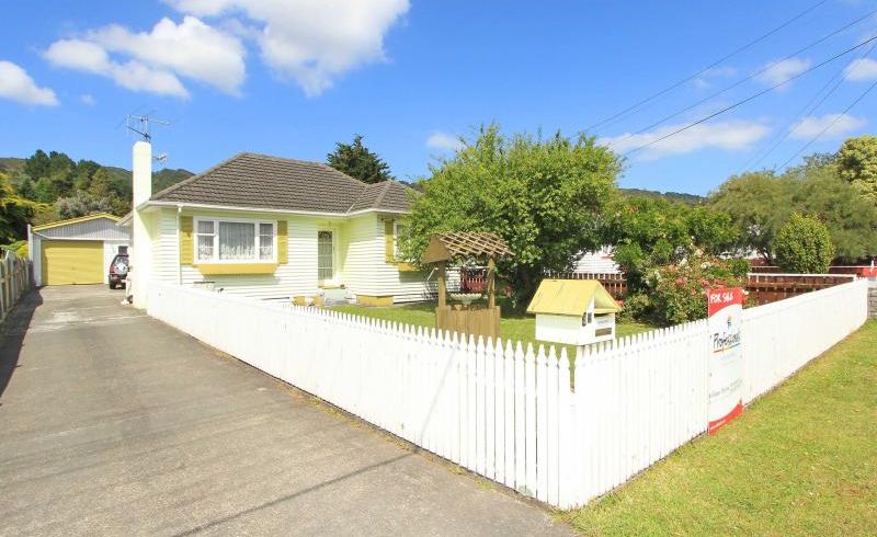  at 39 Wainuiomata Road, Wainuiomata, Lower Hutt