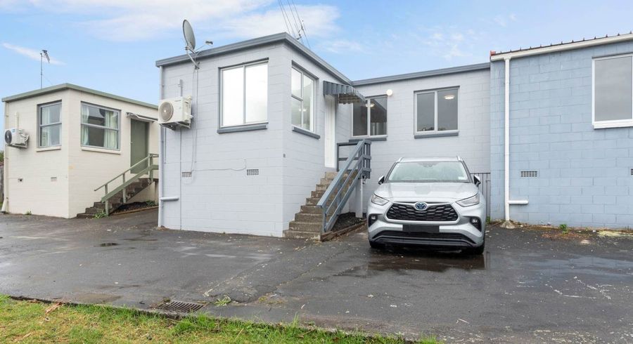  at 11/21 Aliford Avenue, One Tree Hill, Auckland City, Auckland