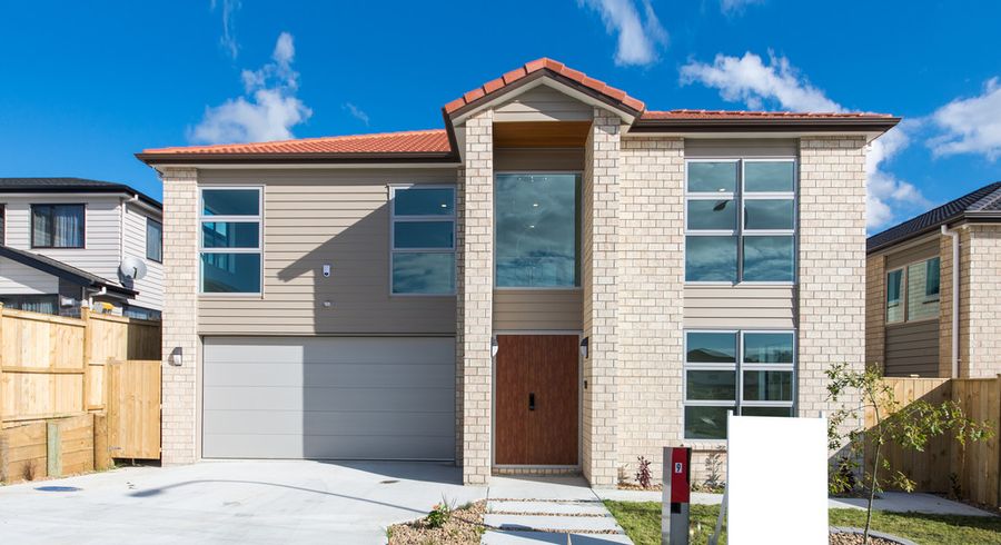  at 9 Tinaku Road, Flat Bush, Auckland