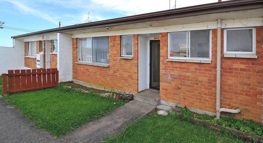  at 2/28 Victoria Road, Papatoetoe, Manukau City, Auckland