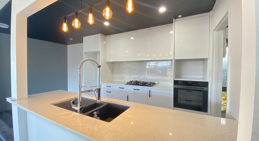  at 96 Saint Johns Street, Woolston, Christchurch City, Canterbury