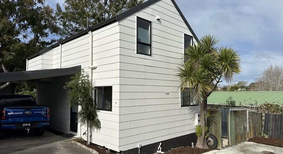  at 4/64a Birkdale Road, Birkdale, North Shore City, Auckland