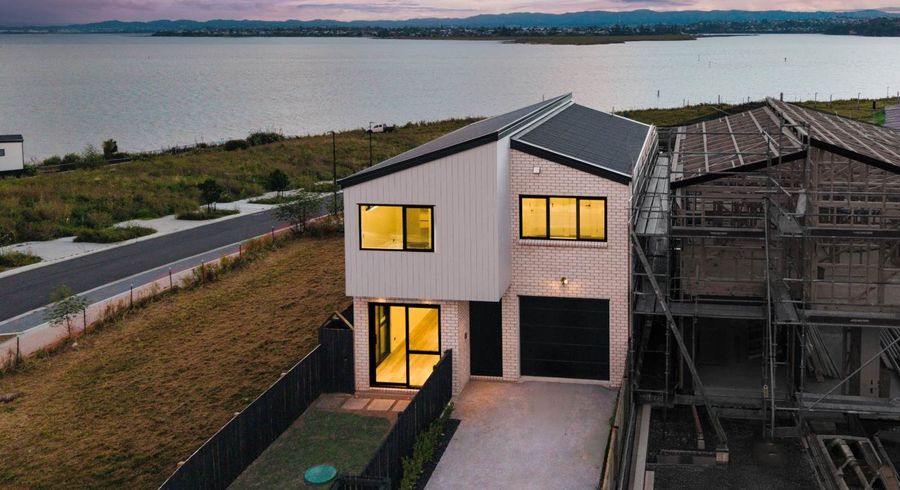  at 52 Picnic Point Road, Hobsonville, Waitakere City, Auckland