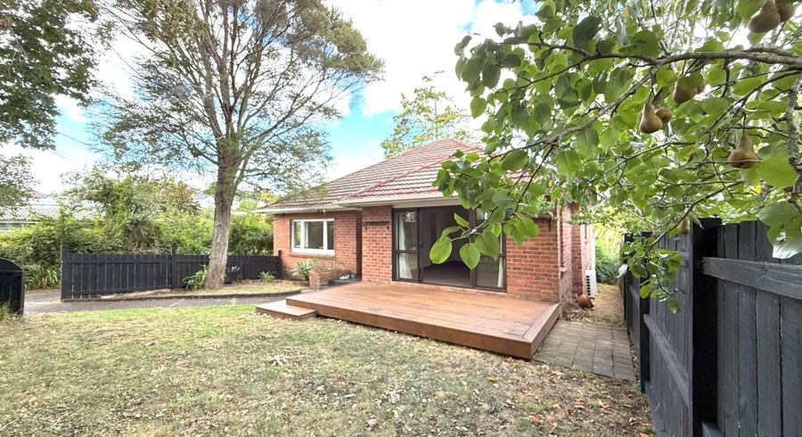  at 20 Savoy Road, Glen Eden, Waitakere City, Auckland