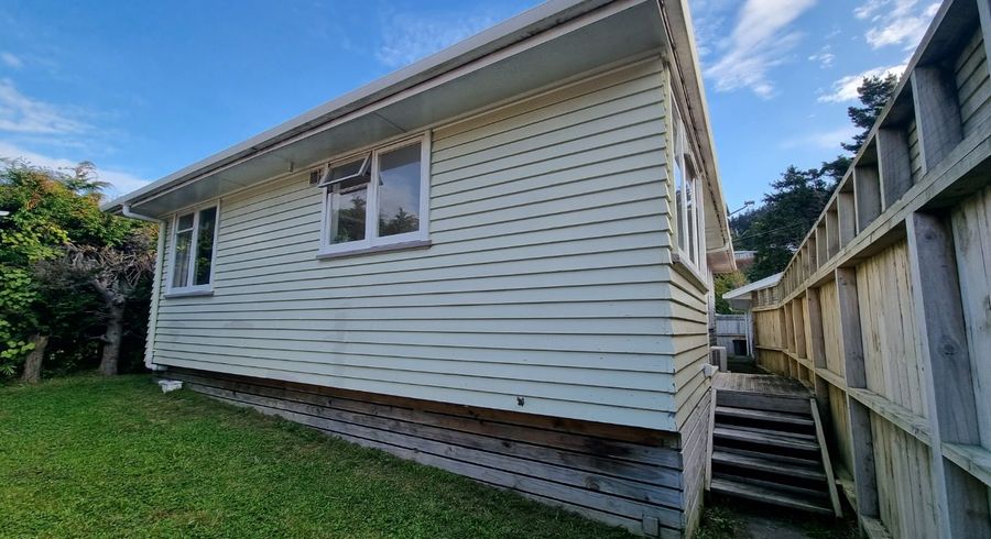  at 8a Frederick Street, Tawa, Wellington, Wellington