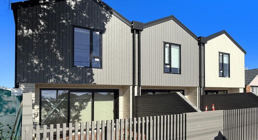  at 4/46 Taikata Road, Te Atatu Peninsula, Waitakere City, Auckland