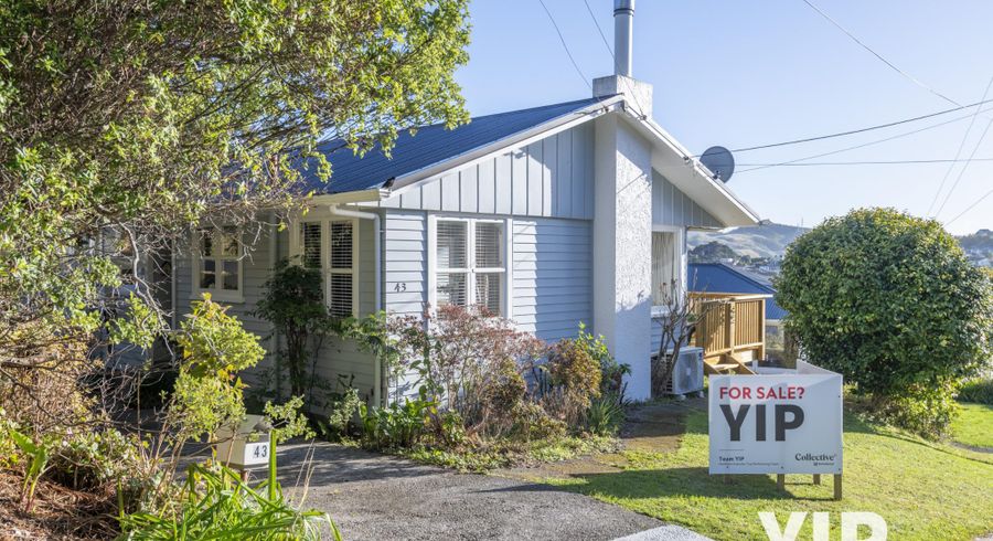  at 43 Catherine Crescent, Paparangi, Wellington