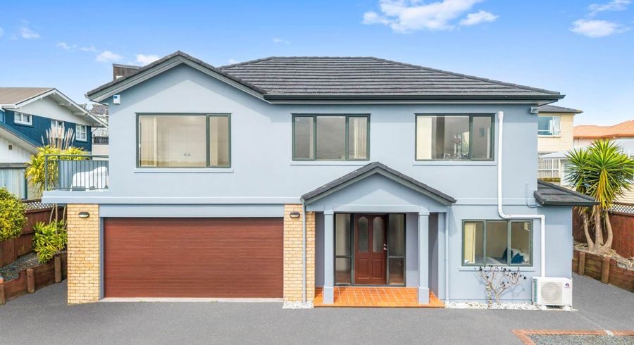  at 2B Spencer Road, Pinehill, North Shore City, Auckland