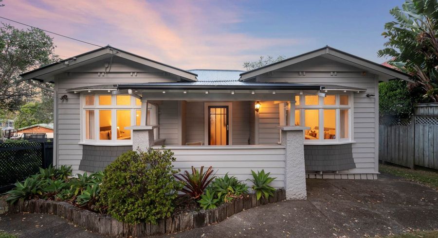  at 1/5 Church Street, Northcote Point, Auckland
