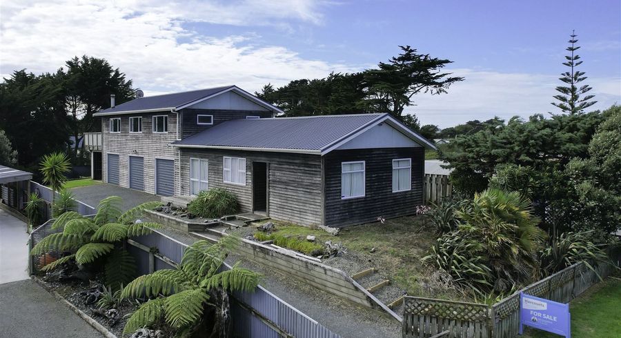  at 129 Park Avenue, Waitarere Beach, Levin