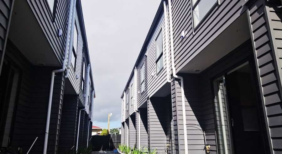  at 7/1 Cape Road, Mangere, Manukau City, Auckland