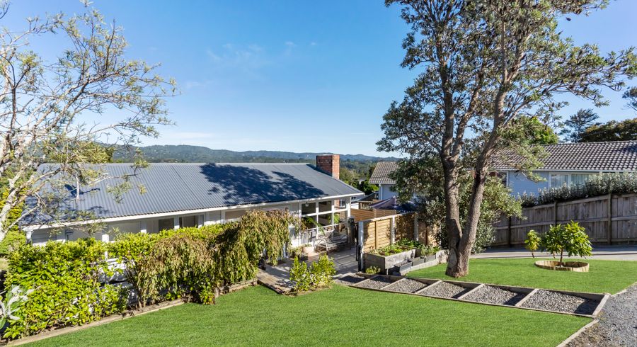  at 162 Glengarry Road, Glen Eden, Auckland