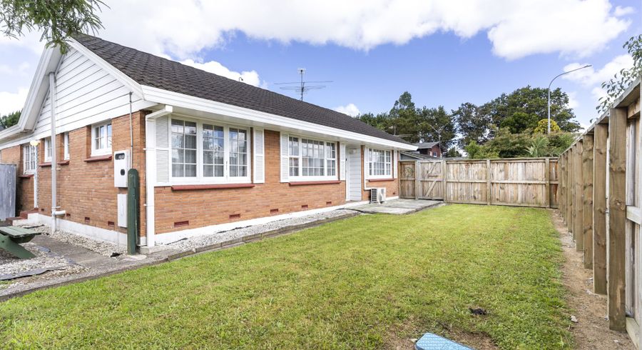  at 1/27 Great South Road, Conifer Grove, Papakura, Auckland