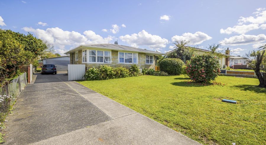  at 51 President Ave, Papakura, Papakura, Auckland
