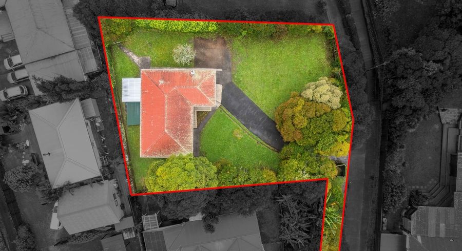  at 137 Edmonton Road, Te Atatu South, Waitakere City, Auckland