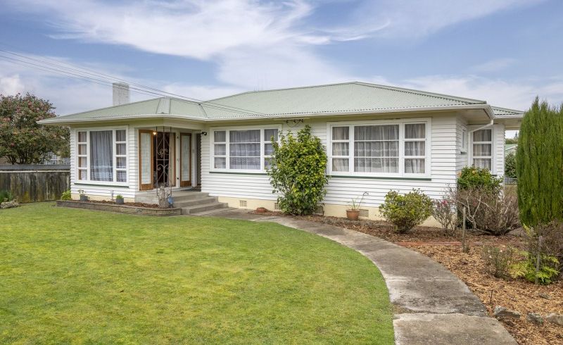  at 2 Hobson Street, Levin, Levin