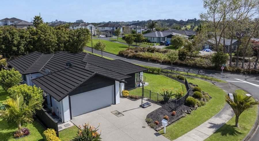  at 2 Pitsaw Lane, Millwater, Rodney, Auckland