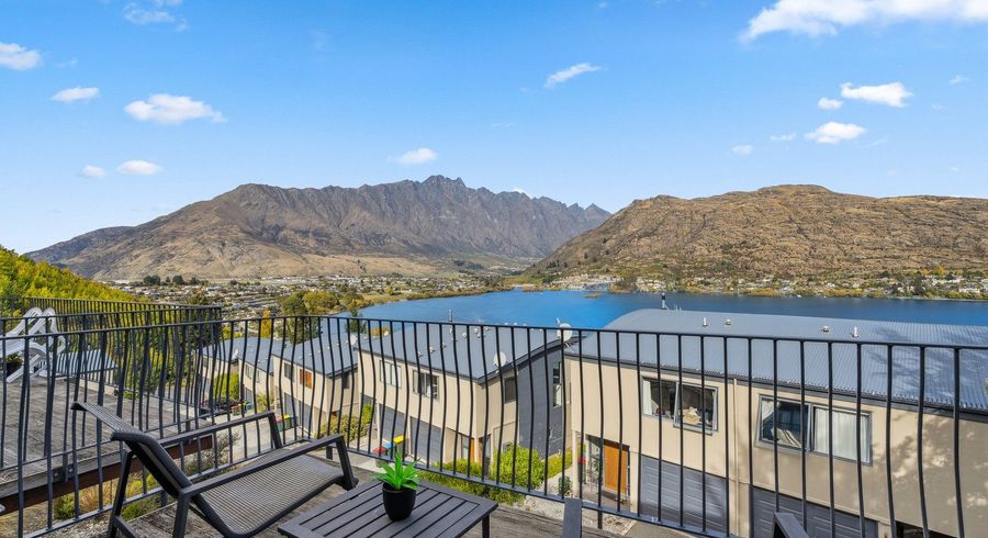  at 14/64 Marina Drive, Frankton, Queenstown-Lakes, Otago