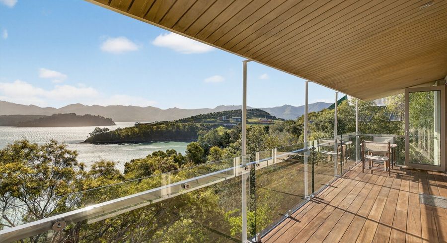  at 348 Marine Drive, Charteris Bay, Governors Bay