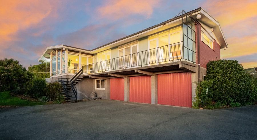  at 304 Cannon Hill Crescent, Mount Pleasant, Christchurch City, Canterbury