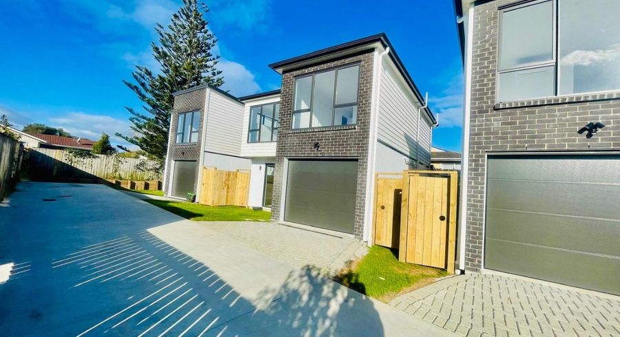  at 8B Neems Place, Manurewa, Manukau City, Auckland