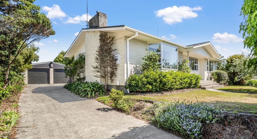  at 8 Capri Place, Awapuni, Palmerston North, Manawatu / Whanganui