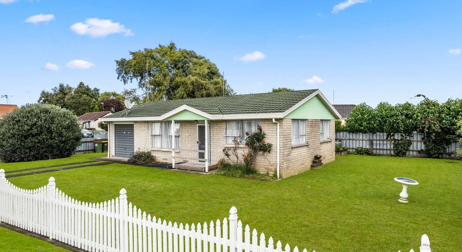  at 40 Tuhikaramea Road, Dinsdale, Hamilton