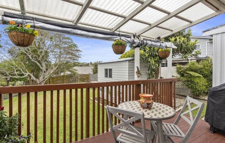  at 2/24 Stredwick Drive, Torbay, Auckland