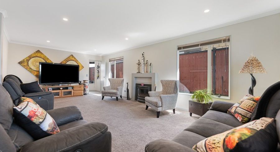  at 83 Wayne Francis Drive, Flat Bush, Manukau City, Auckland