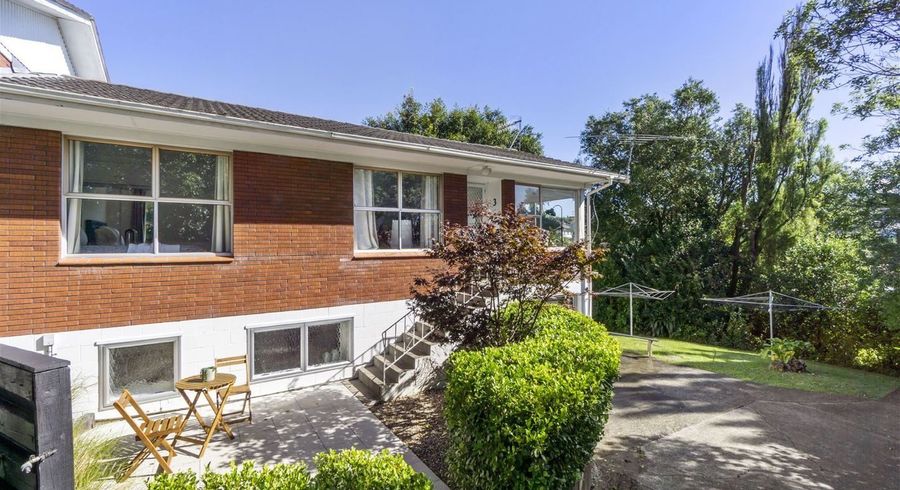  at 4/9 Brian Avenue, Forrest Hill, North Shore City, Auckland