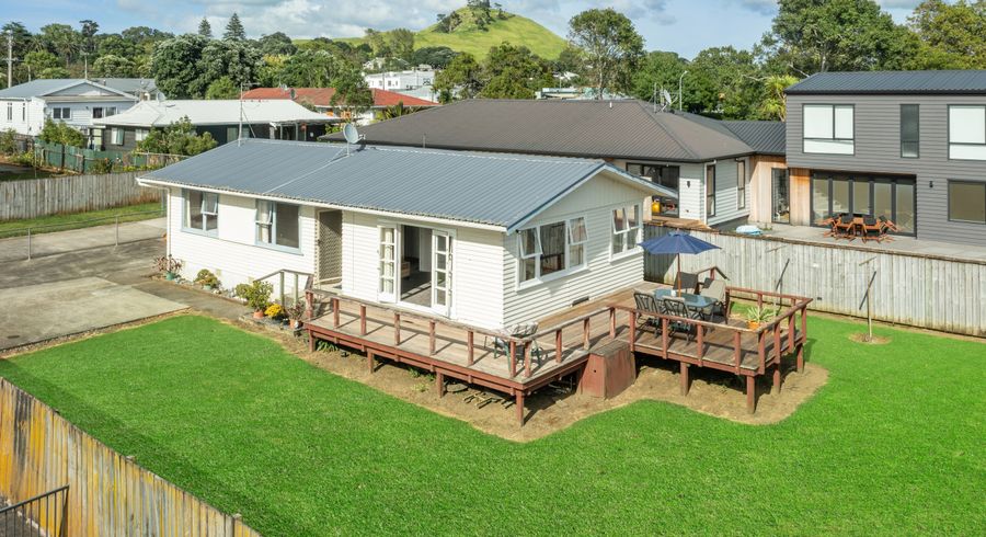  at 13 Miro Road, Mangere Bridge, Auckland