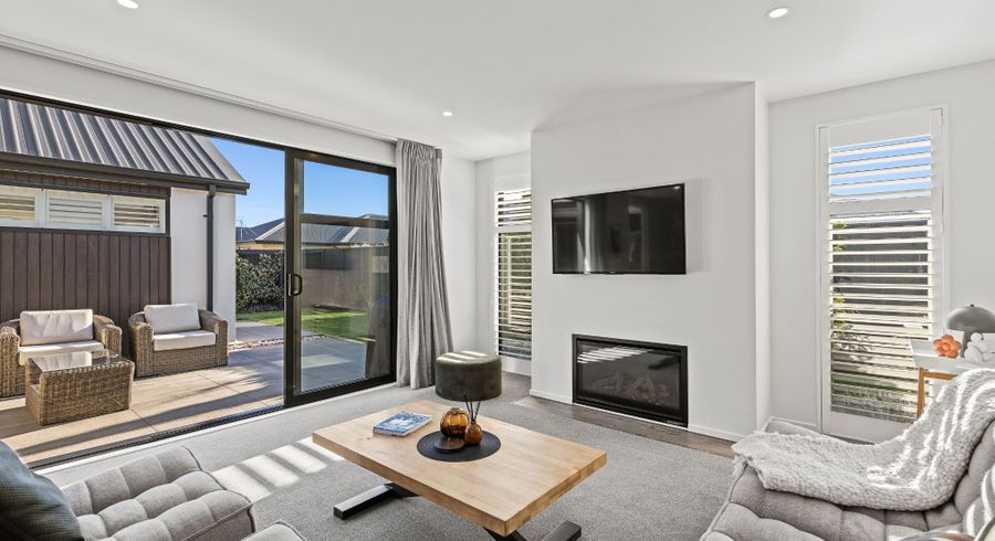  at 15 Luxembourg Crescent, Halswell, Christchurch City, Canterbury