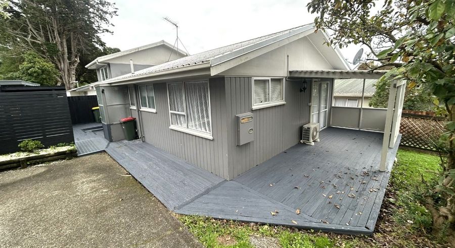  at 1/63 Zita Maria Drive, Massey, Waitakere City, Auckland