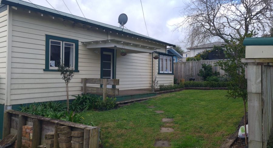  at 16 Huia Avenue, Forest Lake, Hamilton, Waikato