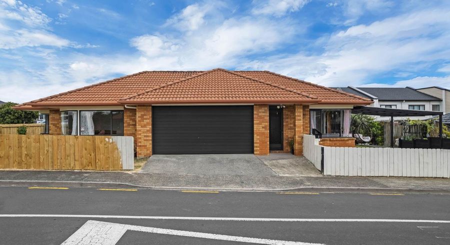  at 2 Pantera Way, Hill Park, Manukau City, Auckland