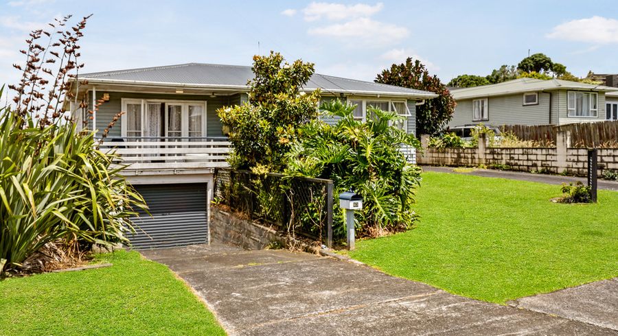  at 1/23 Richard Road, Mangere, Auckland