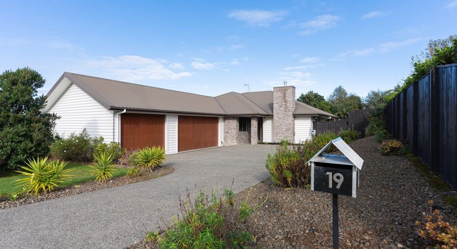  at 19 Galea Grove, Kelvin Grove, Palmerston North