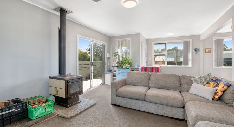  at 5 Poplar Road, Stanmore Bay, Whangaparaoa