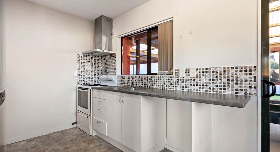  at 84 Robert Skelton Place, Clendon Park, Auckland