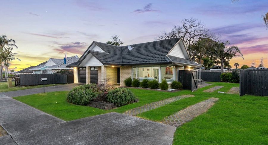  at 3 Stewart Gibson Place, Manurewa, Auckland