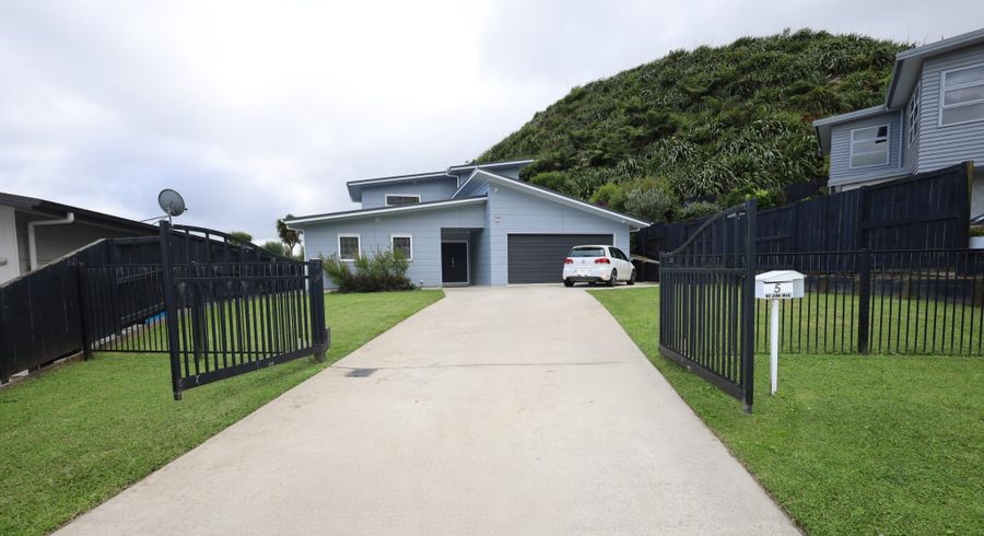  at 5 Furl Close, Pyes Pa, Tauranga