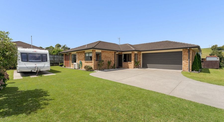  at 4 Gina Way, Welcome Bay, Tauranga