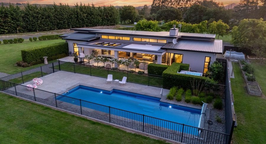  at 9 Campbell Drive, Martinborough, South Wairarapa, Wellington