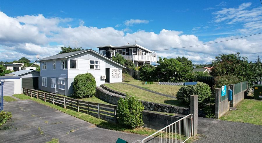  at 74 Park Avenue, Waitarere Beach, Levin