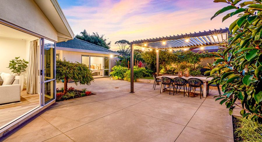  at 13 Driscoll Place, Farm Cove, Auckland