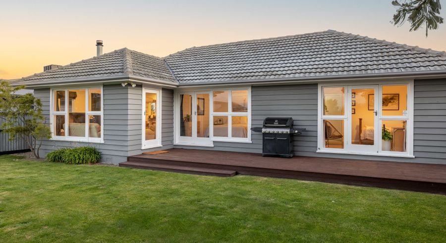  at 28 Beach Road, Waimairi Beach, Christchurch
