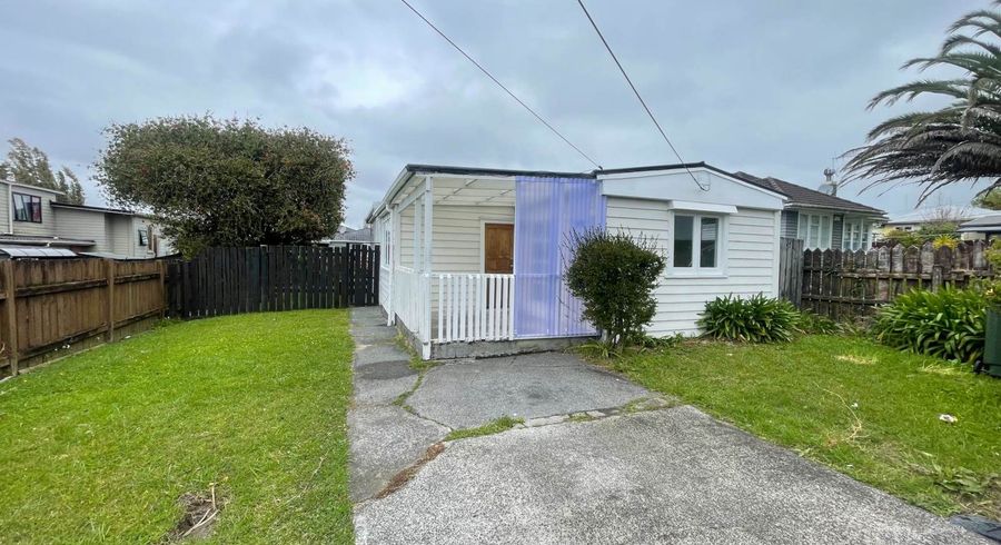  at 1/19 Archibald Road, Kelston, Waitakere City, Auckland