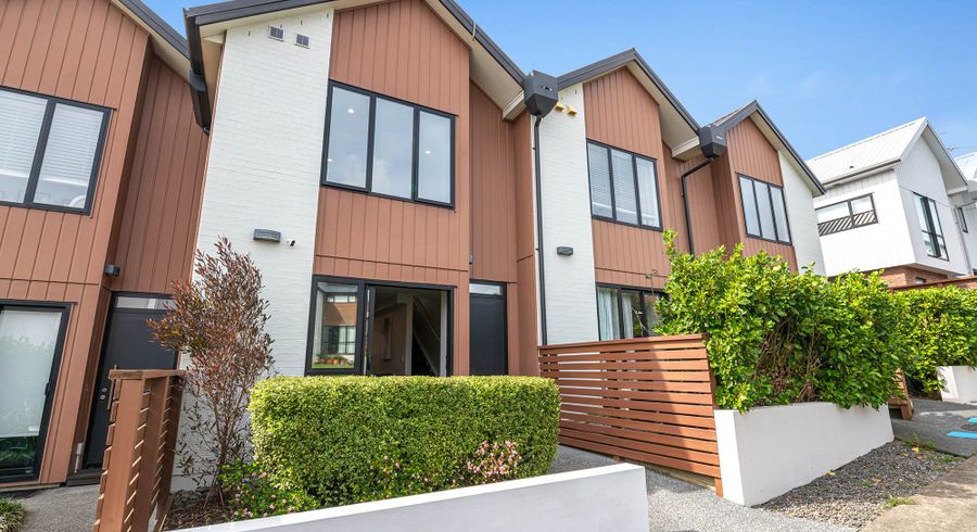  at 4 Orca Drive, Stanmore Bay, Rodney, Auckland